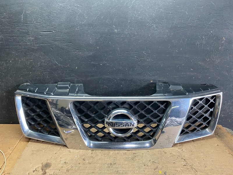 2005 2006 2007 Nissan Pathfinder Chrome Front Upper Grill Grille Oem s5702 DG