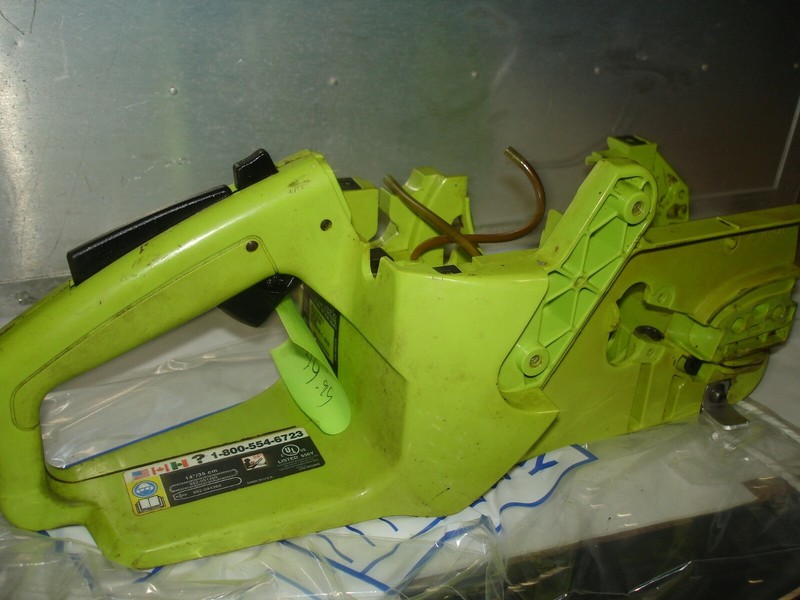 Poulan wood shark model 1950 throttle gas tankchainsaw part bin 466