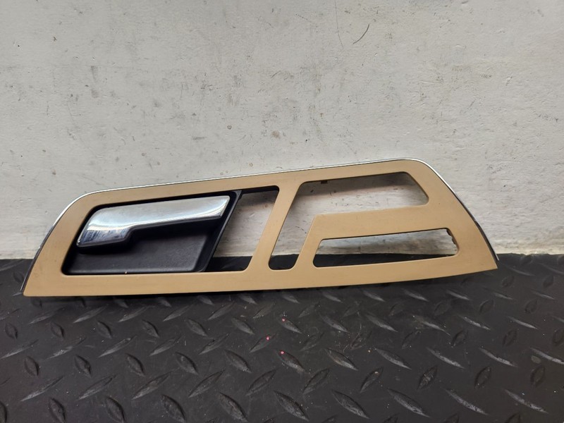 07-13 Mercedes-Benz S-Class Front Right Door Inside Handle Assm OEM 2217205848