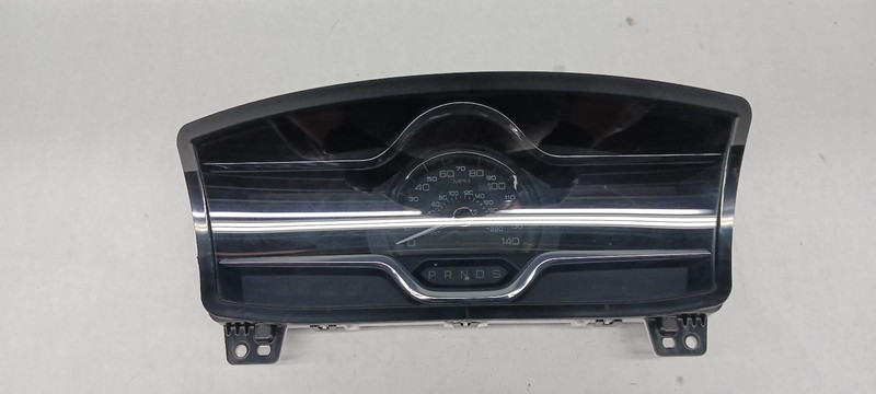 14-'16 LINCOLN MKS Speedometer cluster 106k miles OEM