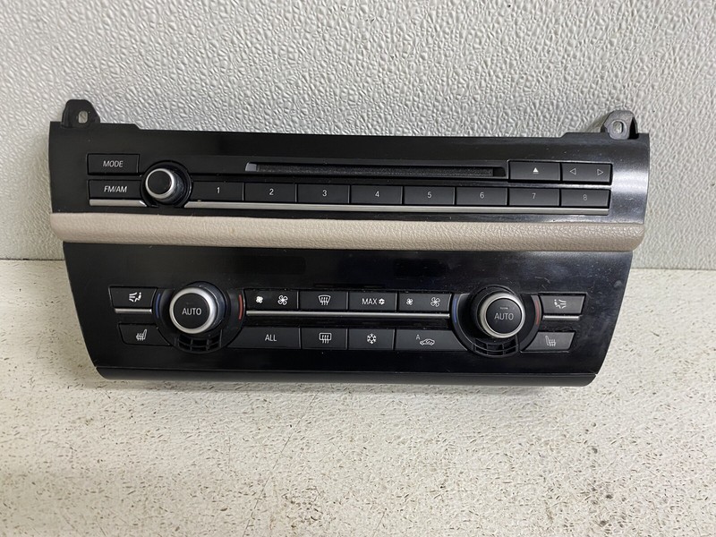 2011 BMW 528i Heater A/C Temperature Climate Control Switch Panel HVAC Oem