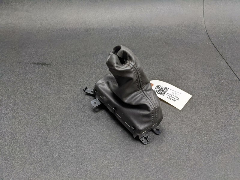 Transmission Shifter Lever Boot 2019 Nissan Rogue Sport 969U9-6FL2A 2017 2018
