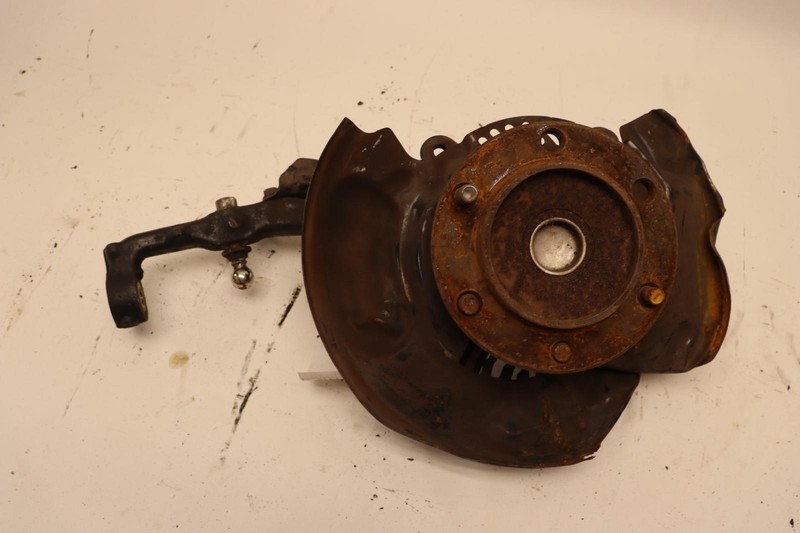 2016-2023 TOYOTA TACOMA 4X2 FRONT LEFT DRIVER SPINDLE KNUCKLE WHEEL HUB OEM
