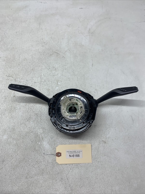17-23 Tesla Model3 Y Upper Steering Column Multifunction Control Module 6166 B47
