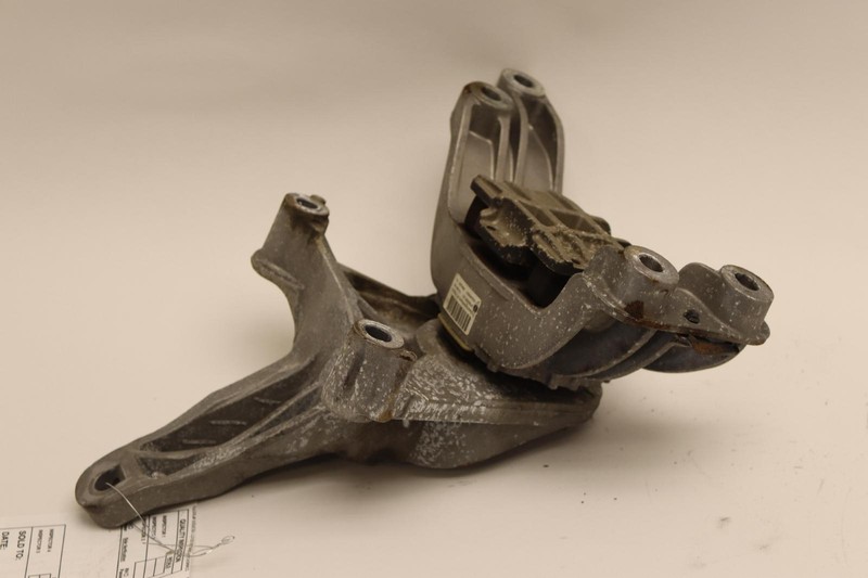 2011-2016 MINI COOPER COUNTRYMAN R60 1.6L TRANSMISSION MOUNT SUPPORT BRACKET OEM