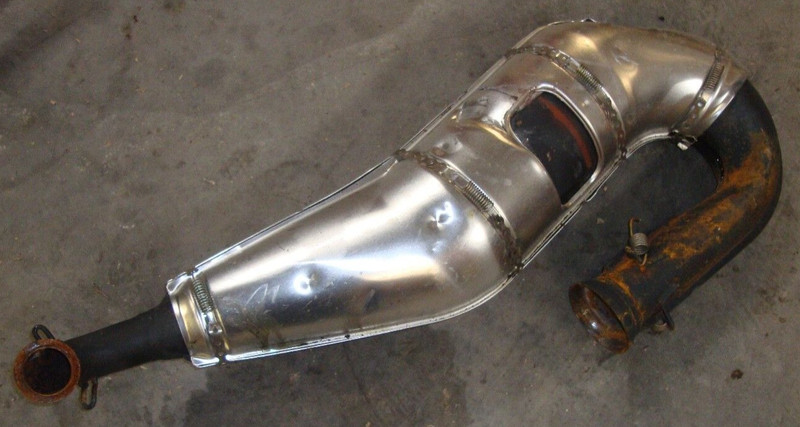 2002 Arctic Cat Mountain 600 Snowmobile Exhaust Pipe Header Expansion Chamber
