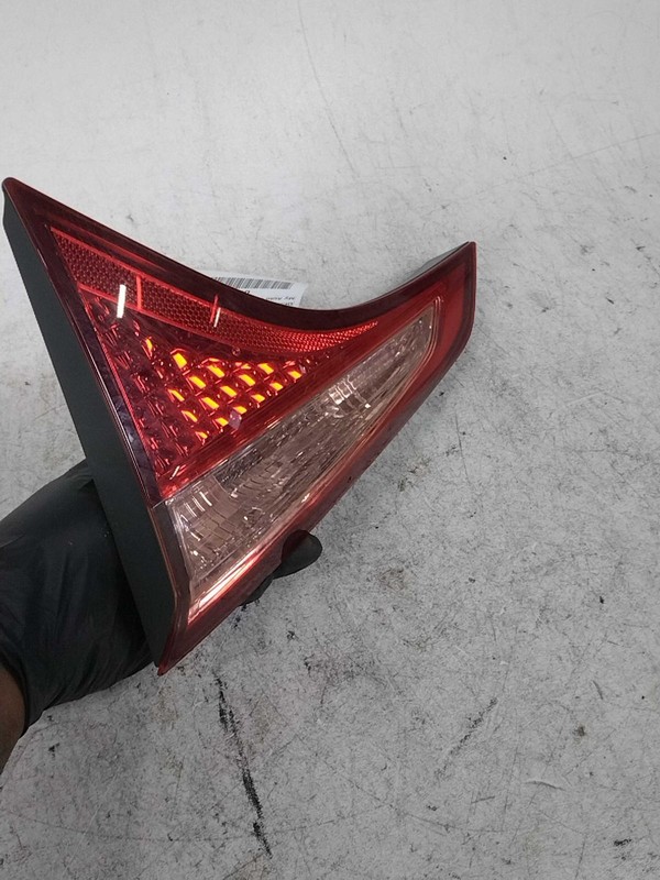 2018 Toyota Corolla Right Tail Light Assembly Black 622350 Used 104K Miles
