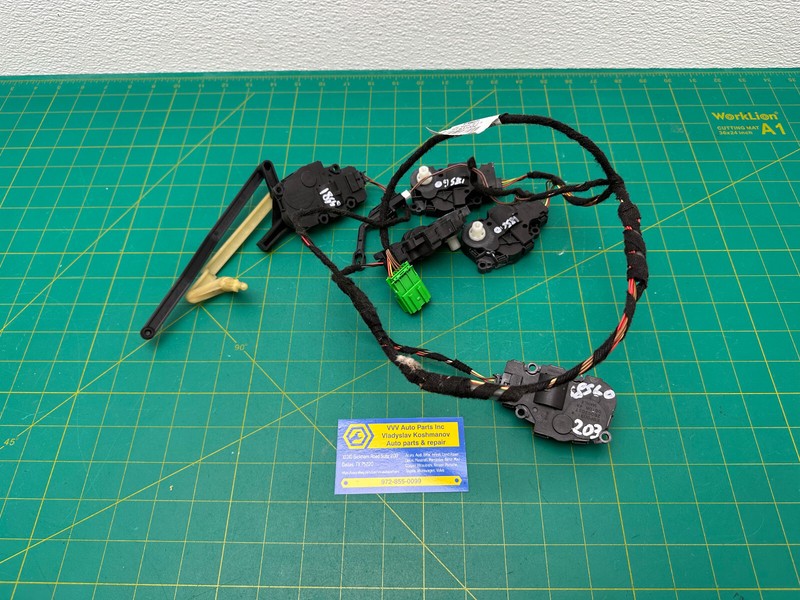 11-18 Volvo S60 V60 HVAC AIR FLAP SERVO MOTOR ACTUATOR W/ WIRE HARNESS SET OEM