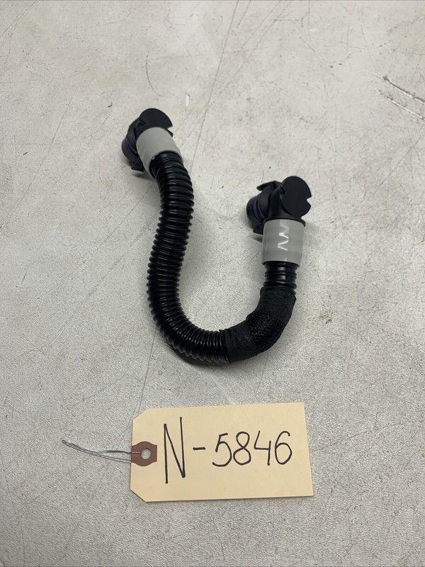 Tesla Model 3 Y Assembly Hose Inlet PCS Pipe Line 1095763-00-F OEM 5846 B99