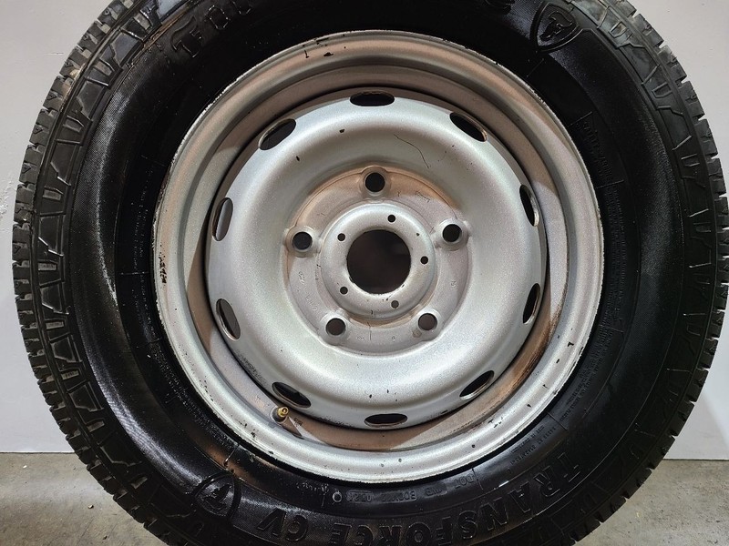 Wheel Srw 16x6-1/2 5 Lug Steel Silver Fits 15-25 TRANSIT 150 583633