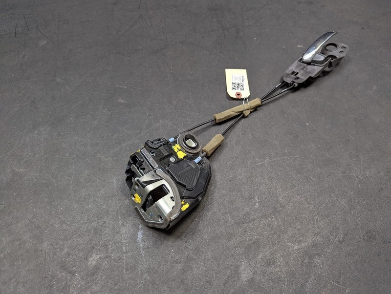Rear Right Door Lock Latch w/ Inside Handle 2017 Acura RDX 72610-TR3-A11 13-18