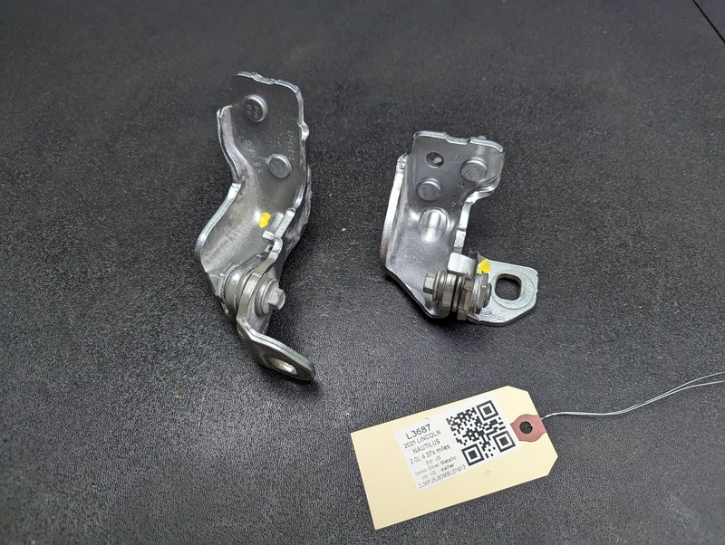 2PC Rear Left Door Upper & Lower Hinge 2021 Lincoln Nautilus 2019 2020 2022