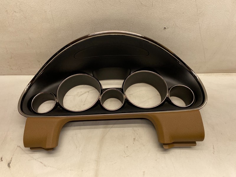2013-2017 BUICK ENCLAVE DASH INSTRUMENT CLUSTER BEZEL TRIM SURROUND BROWN