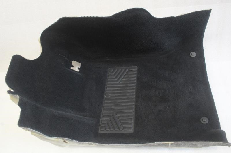 2012-2015 MERCEDES C250 C350 C63 C204 COUPE LEFT FRONT CARPET BLACK 2076802740