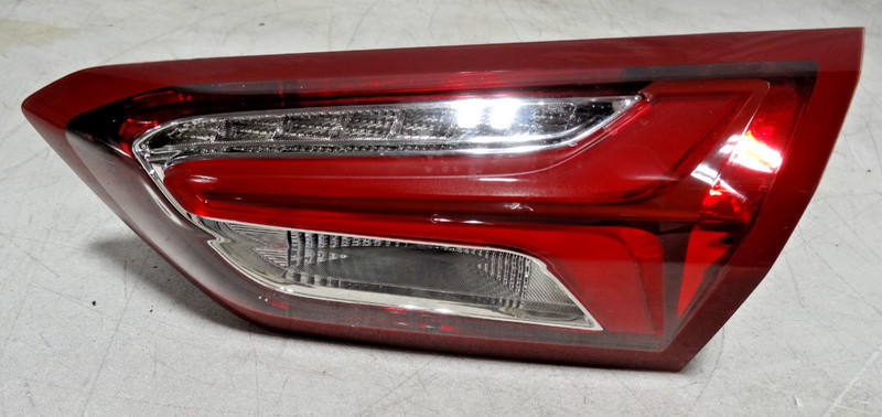 2019-2025 Chevy Malibu Right Side Inner Tail Light! Factory Original Part!