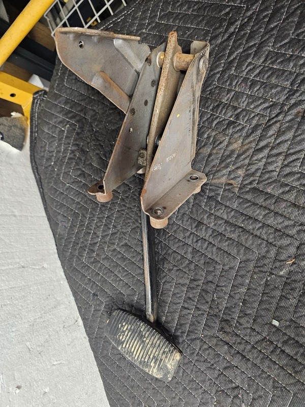 OEM 2011-2016 FORD F250 F350 ADJUSTABLE BRAKE PEDAL
