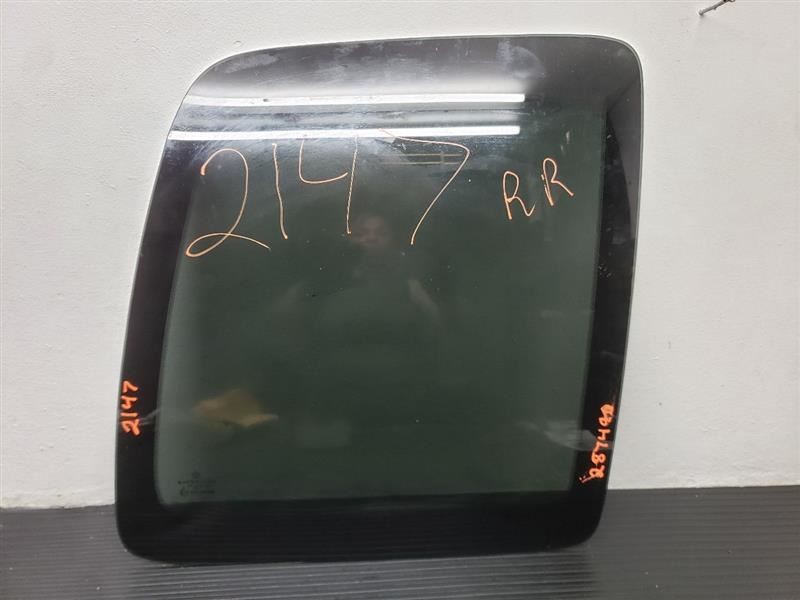 02-07 Jeep Liberty Right Passenger Quarter Glass Privacy Tint OEM 55235922AD