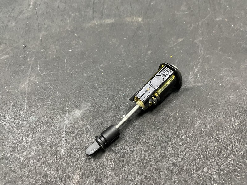 Front Left Door Lock Cylinder 2019 Audi S5 Coupe 8W1837167D 2018 2020 2021-2023