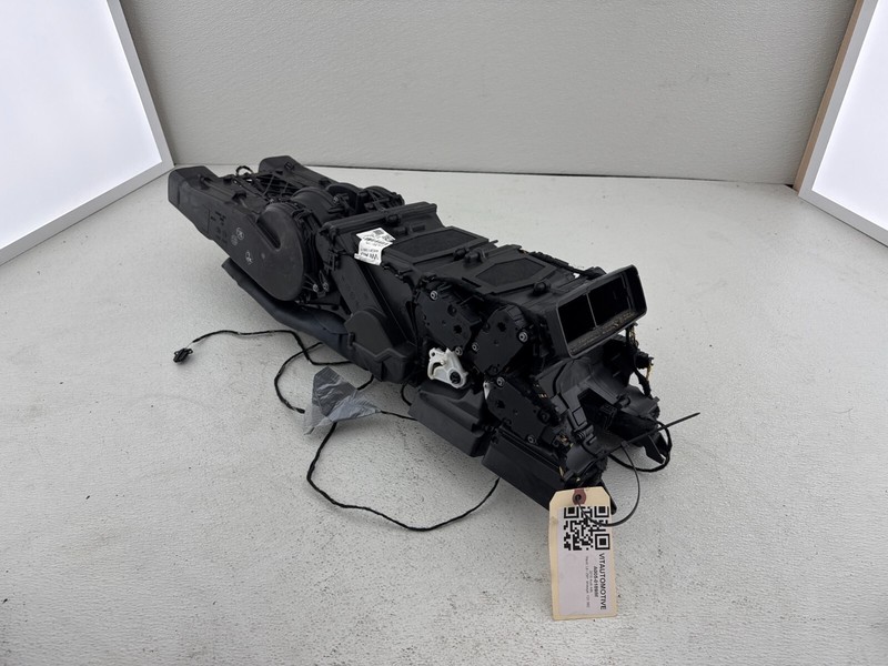 2015 - 2018 AUDI A8 QUATTRO REAR AC Heater Blower Motor Assembly 4H0820004C OEM