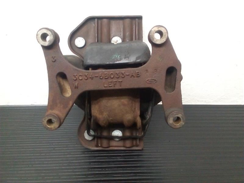 05-07 Ford F550SD 6.0L Left Driver Engine Mount W/ Bracket Assm OEM 3C3Z-6031-AA