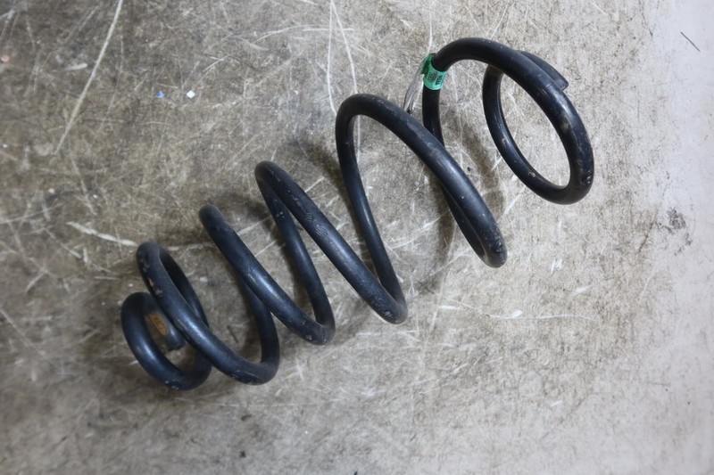 2007-2018 Jeep Wrangler JK OEM Rear Coil Spring Single 68004459