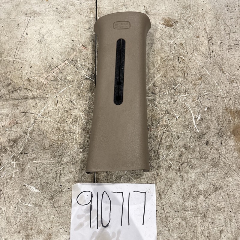 2001 - 2003 Dodge Durango P5HJ44XT5AA pillar Trim Panel Right Passenger