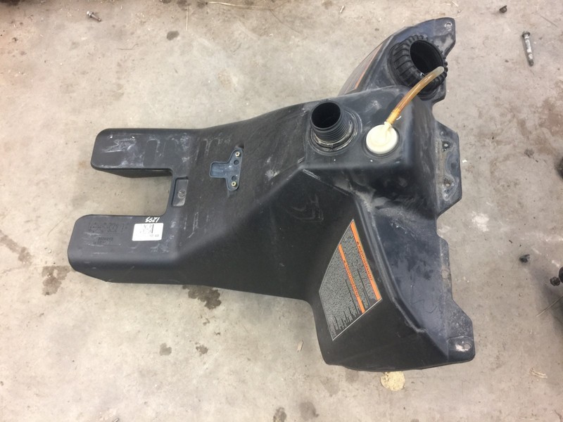Polaris Rush 600 Fuel Gas tank 2521017 2010 model