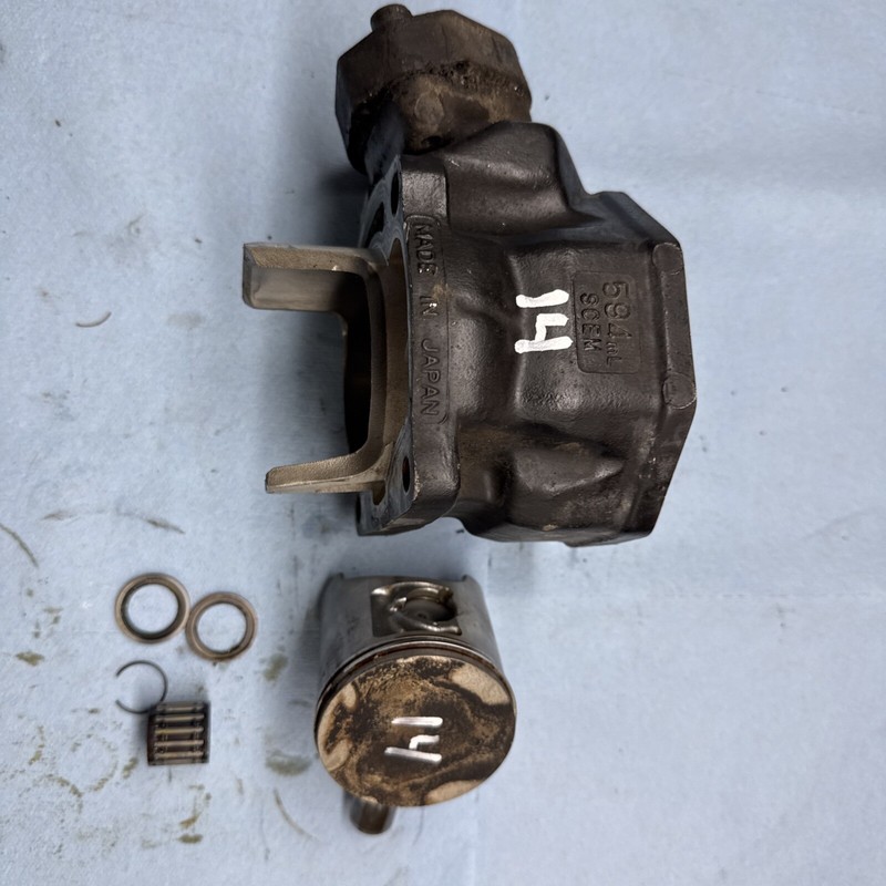 1996 - 1997 ARCTIC CAT POWDER EXTREME ZRT 600CYLINDER JUG PISTON TOP END # 14