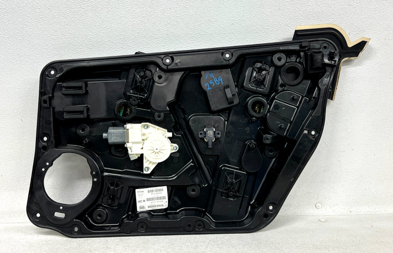 ⭐2017-2019 INFINITI QX30 FRONT RIGHT PASS WINDOW REGULATOR & MOTOR OEM LOT2589