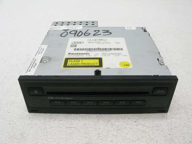 10-11 AUDI C6 A6 PANASONIC AUDIO REMOTE CD CHANGER 6 DISC OEM 090623