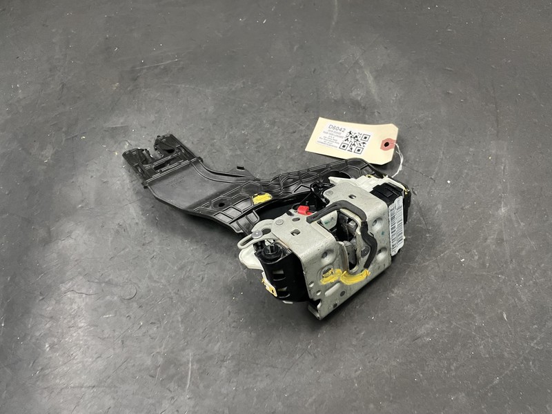 Rear Right Door Lock Latch 2018 Dodge RAM 1500 04589650AE 2013 2014 2015 - 2022