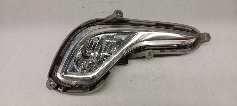 12-'17 HYUNDAI ACCENT Left driver fog light OEM Grade A!