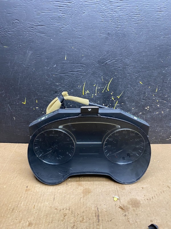 2015 Nissan Pathfinder Speedometer Cluster Gauge OEMZ4636 DG