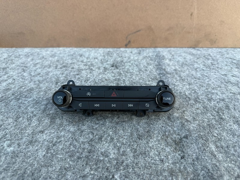 FORD BRONCO SPORT 2021-2025 OEM DASHBOARD RADIO MEDIA CONTROL SWITCH ASSEMBLY