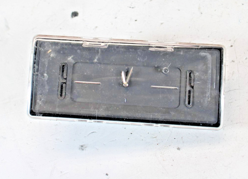 ♻️ 2007-2014 Cadillac Escalade Center Dash Clock Display 15884145R