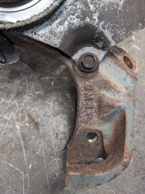 Driver Front Spindle/Knuckle Single Piston Caliper Fits 82-92 CAMARO 1183426