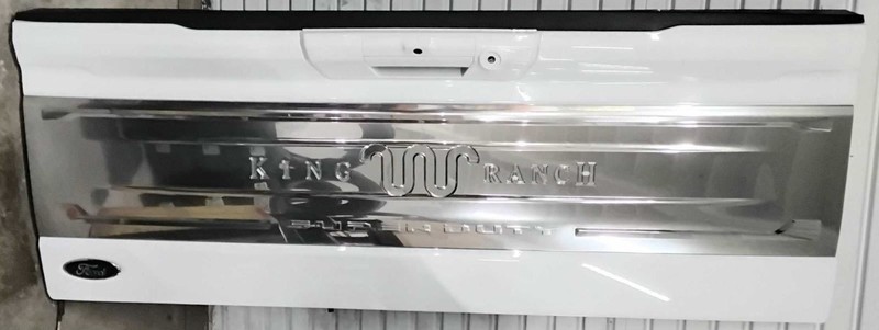 2023-2025 Ford F250 F350 F450 Less Latches and Camera King Ranch Z1 White 10447A
