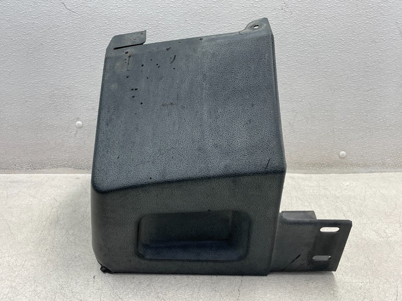 2003-2007 Hummer H2 Rear Right Passenger Bumper End Cap Cover Trim 1630 OEM