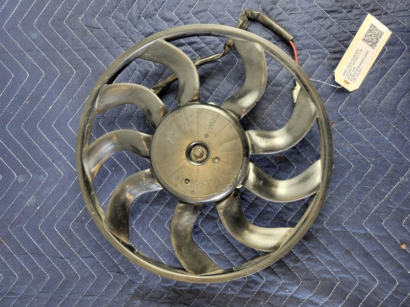 Used Oem Subaru Right Radiator Cooling Fan Blade & Motor 2020-2023 Legacy 2.5L
