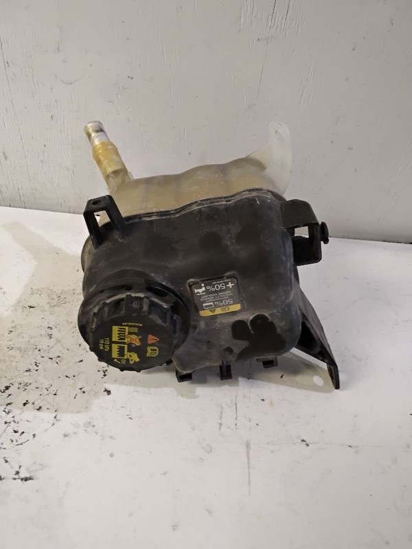 Coolant Reservoir Fits 11-19 EXPLORER 3565435