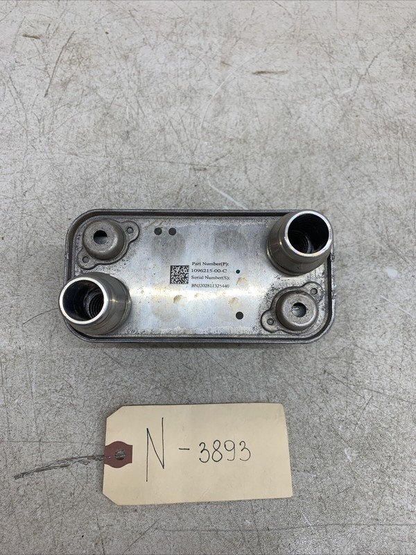 2020-2022 TESLA MODEL Y REAR MOTOR OIL COOLER HEAT EXCHANGER OEM 3893 B88