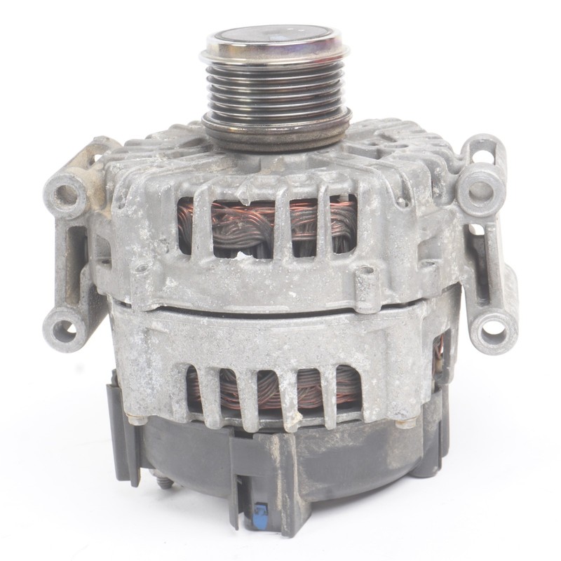 2018 Porsche Macan 2.0L Engine Alternator 180 Ampere OEM