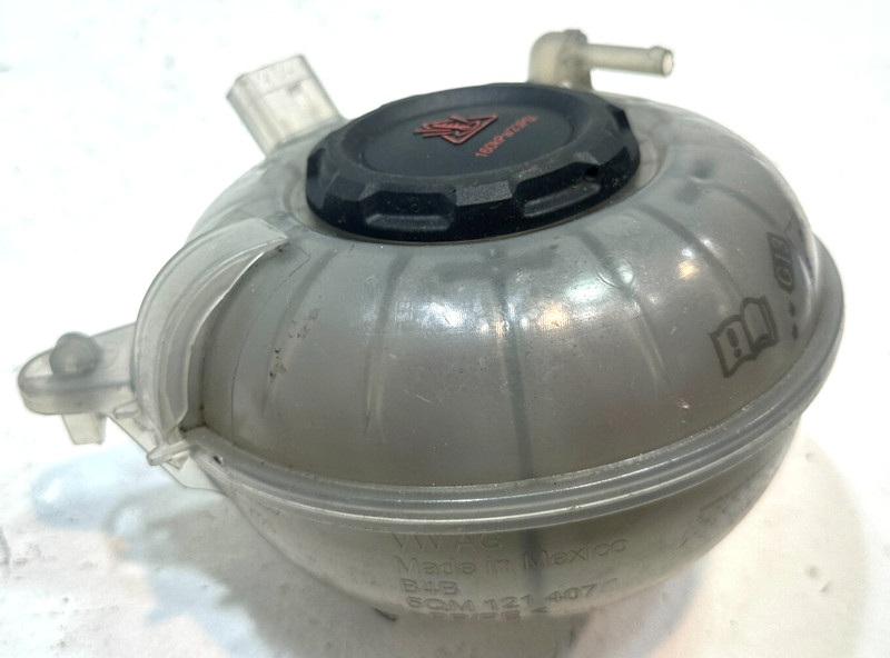 2019-20 Volkswagen Jetta Radiator Coolant Overflow Expansion Tank Reservoir OEM