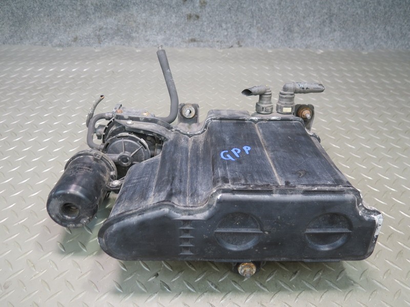 2010-2013 PORSCHE PANAMERA 970 FUEL EVAP VAPOR CHARCOAL CANISTER W PUMP