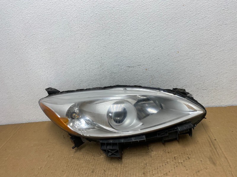 2012 to 2015 Mazda 5 Right Passenger RH Headlight Halogen Lamp AD2471 DW