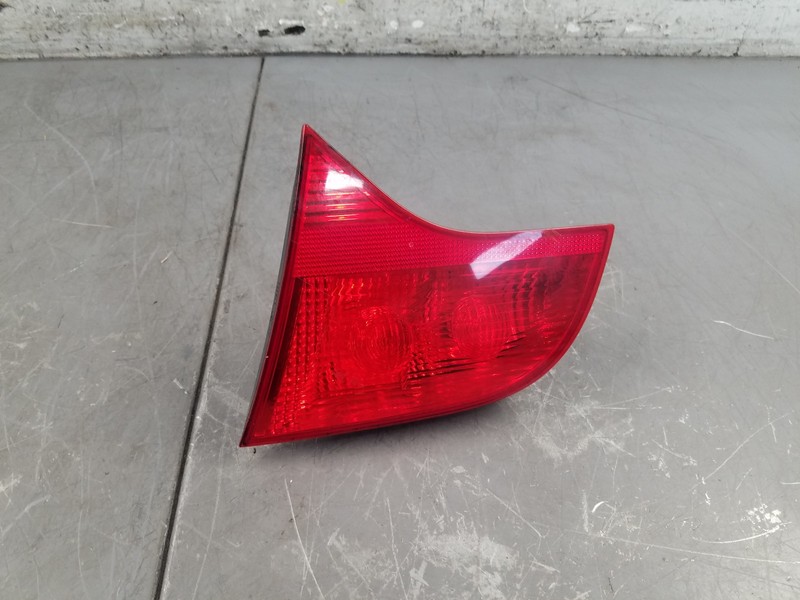2006 Audi S4 B7 Avant Right Passenger Inner Tail Light #2021 J3
