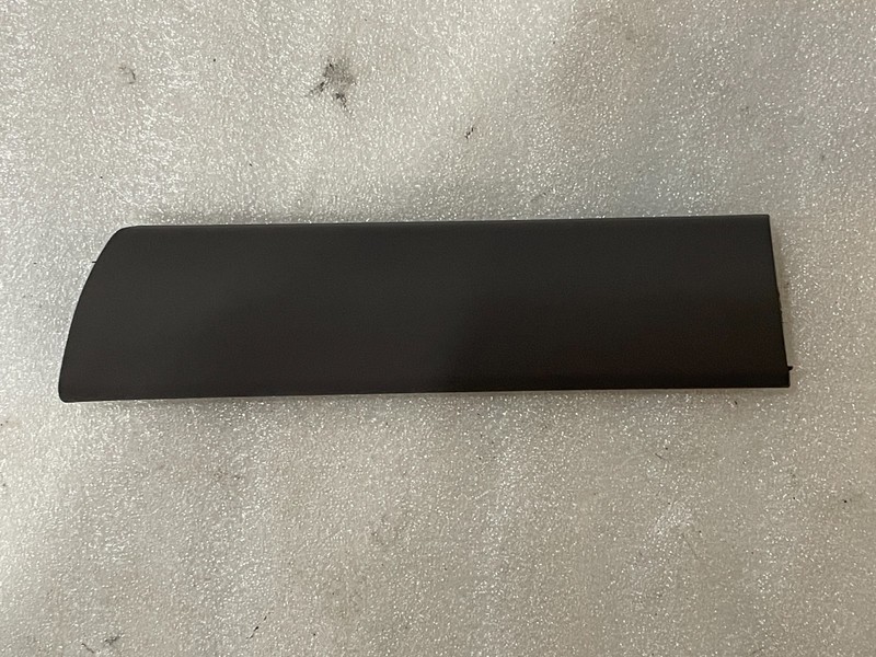 07-17 Lexus LS460 Rear Right Side Door Frame Panel Trim Cover 6767550030 Oem