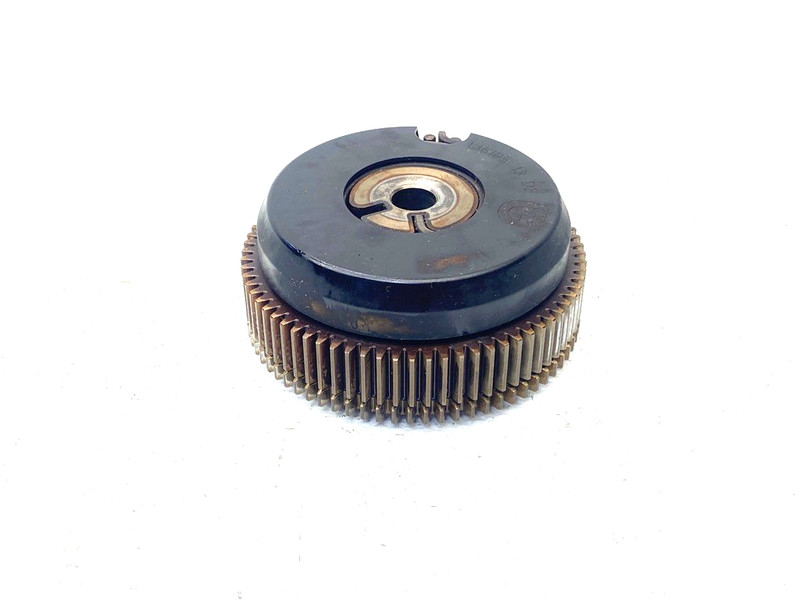 08-13 BMW M3 E92 V8 OUTLET LEFT CAMSHAFT INLET TIMING GEAR OEM #A0.58