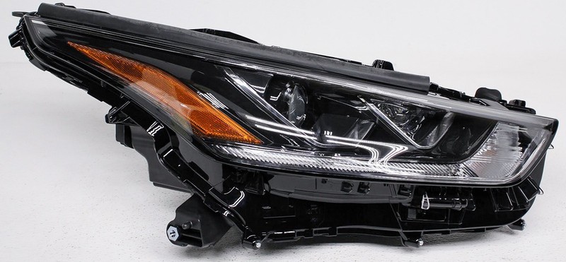 OEM Toyota Highlander Limited Passenger Right Side Headlamp 81110-0E530 Lens Chi