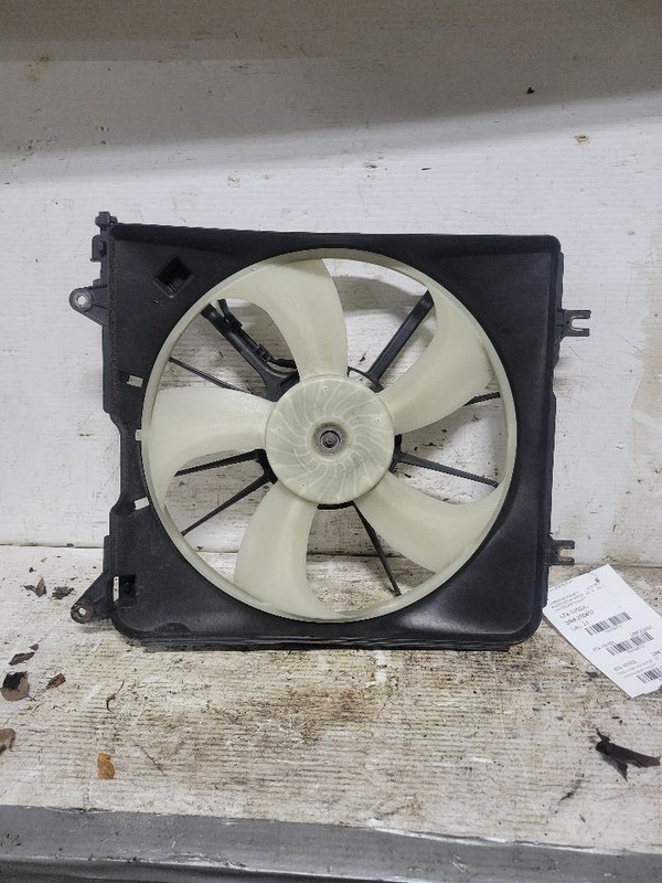 Driver Radiator Fan Motor Fan Assembly Radiator Fits 17-19 CR-V 1694712